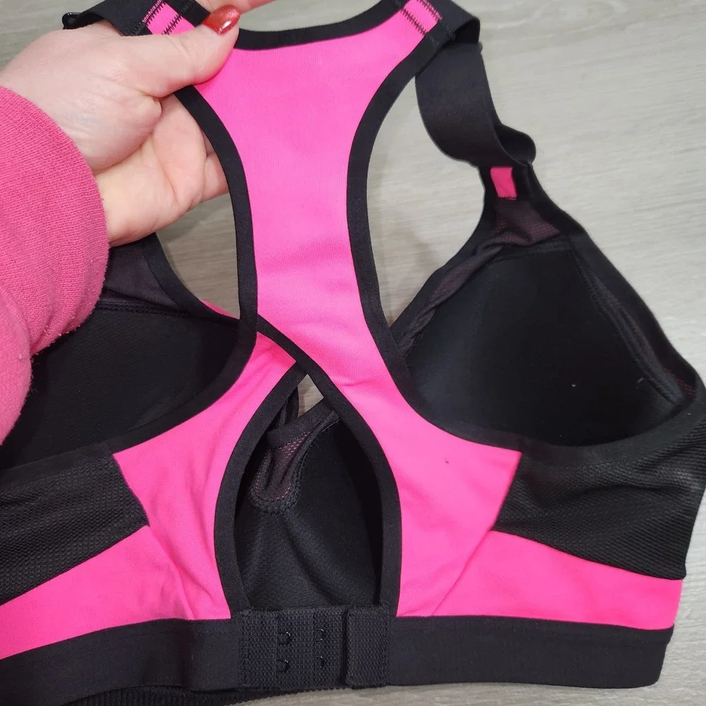 Victoria's Secret VSX Incredible Padded Racerback Pink Black Sports Bra34DD, Uw